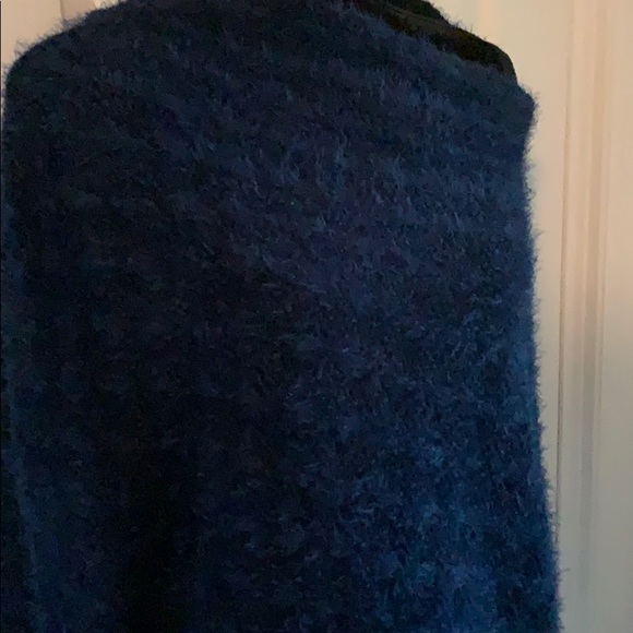 Coco + Carmen Deep Blue Pull Over / Poncho - Picture 4 of 4